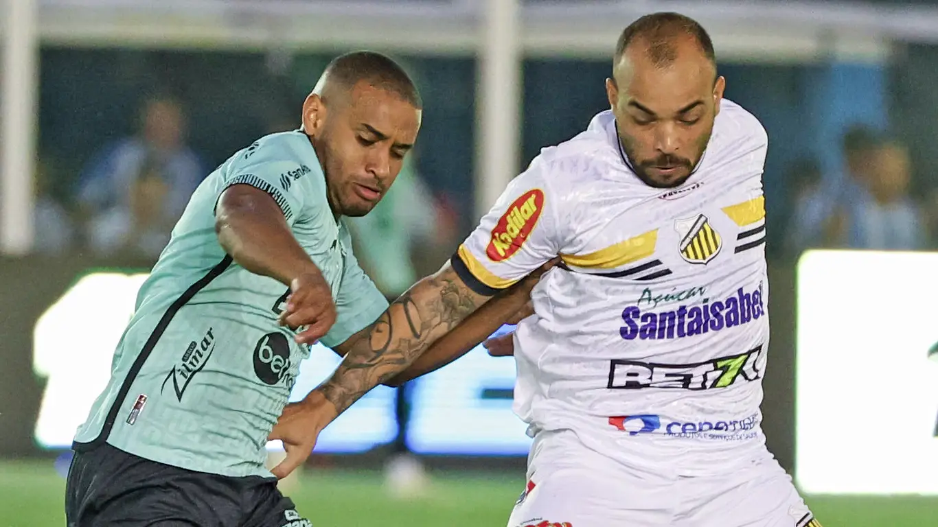 Fim de jogo! O Paysandu deu mole mais uma vez na Curuzu lotada e perdeu de virada pelo placar de 3 a 1 para o Novorizontino, em jogo válido pela 18ª rodada da Série B do Campeonato Brasileiro.