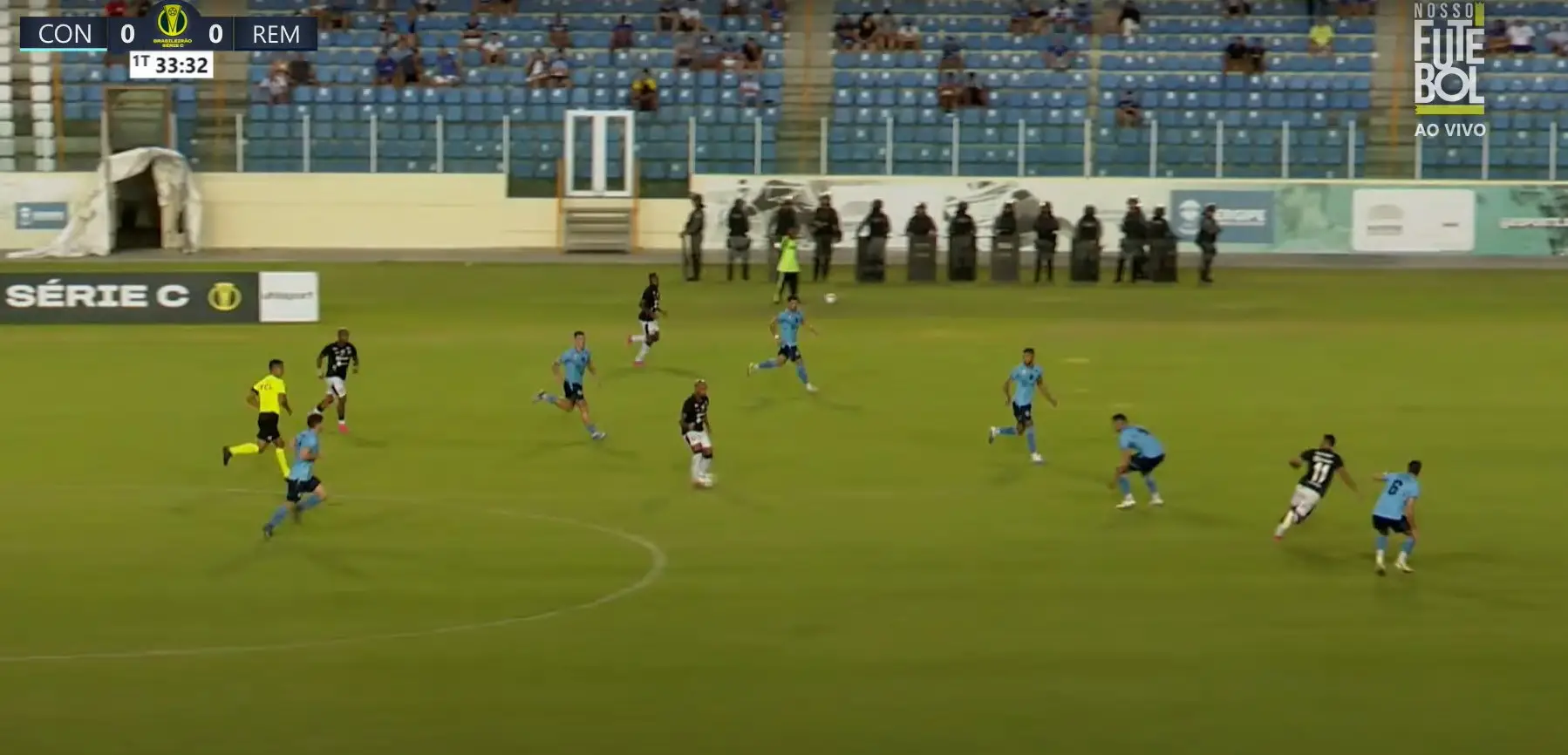 E atenção, torcedor azulino! O Leão foi operado na hora do gol do Pedro Vitor. Absurdo o impedimento marcado