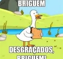 IT'S TIME! Após o lance, Tadeu e Messias discutiram muito e o goleiro foi para cima cobrar o zagueiro