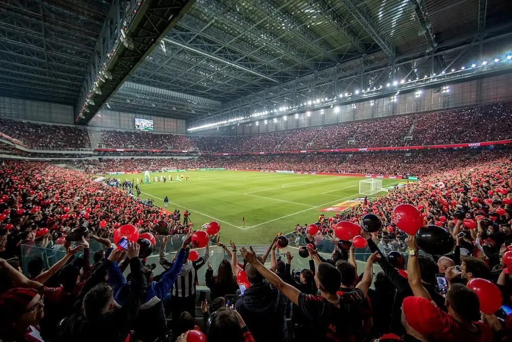 A Ligga Arena, mais conhecida como Arena da Baixada, foi inaugurada no dia 21 de dezembro de 1913 (como Baixada da Água Verde) e tem capacidade para 42.370 espectadores