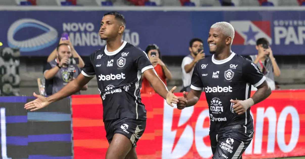 OClube do Remo venceu o Avaí de virada por 2 a 1, na noite desta quinta-feira (24), em jogo realizado no Mangueirão, em Belém, pela 18ª rodada