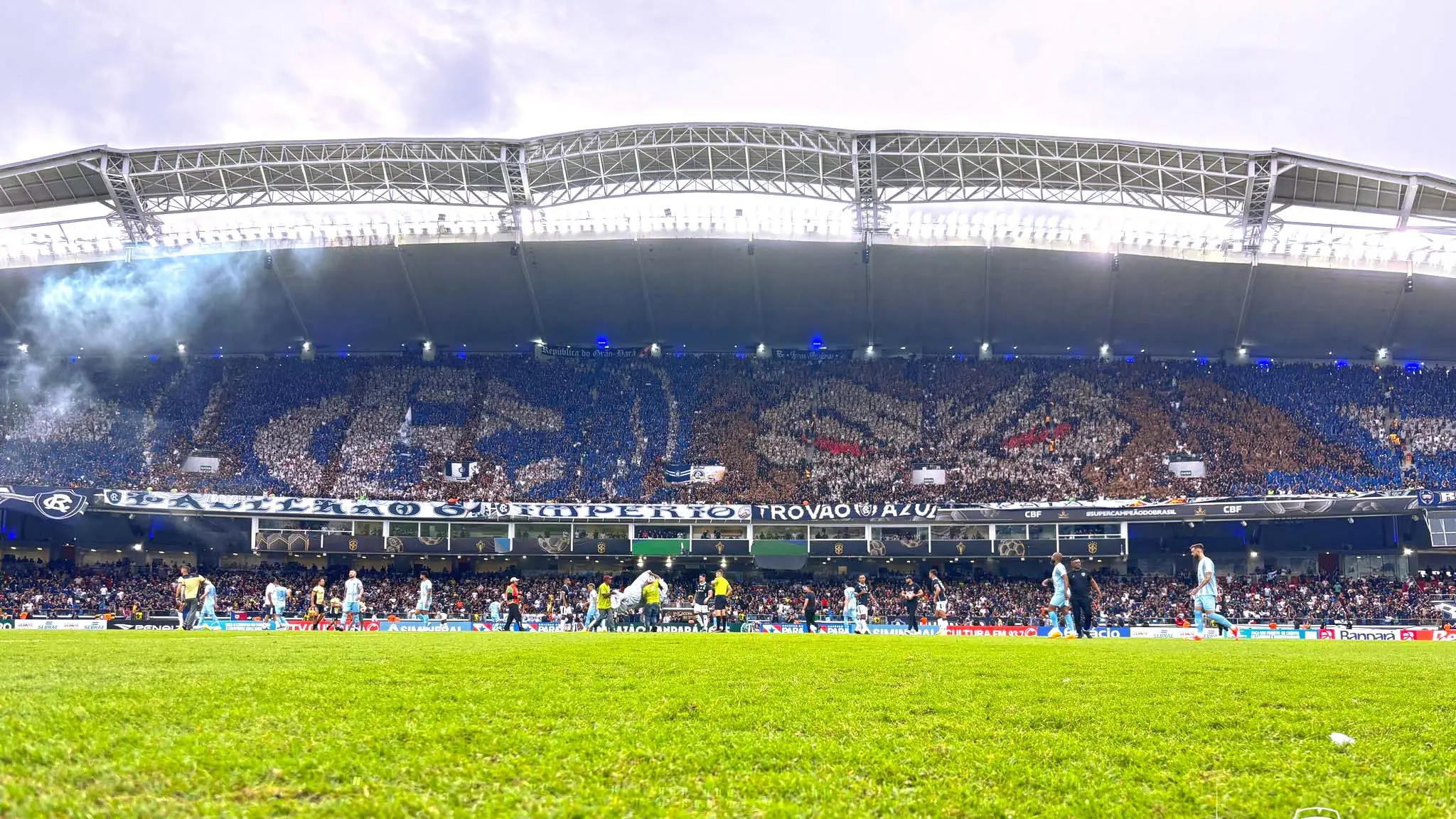 Salve, Fenômeno Azul! Vamos acompanhar o Leão em mais um duelo na Série B. Desta vez, encara o Botafogo-SP em busca do G-4. Jogo às 16h