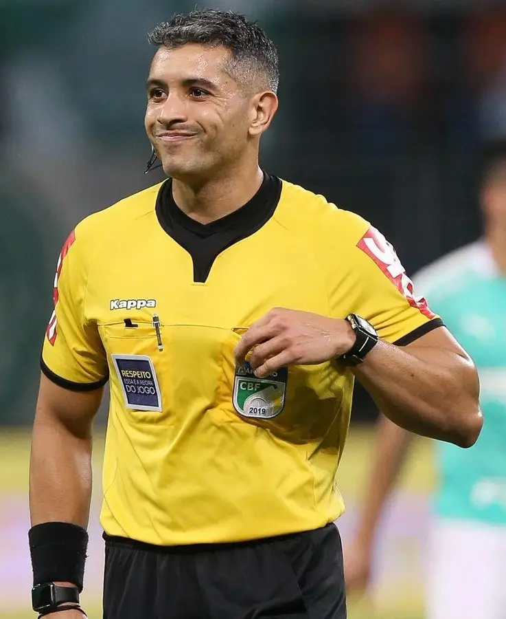 Árbitro: Felipe Fernandes de Lima (MG); Árbitro assistente 1: Fernanda Nandrea Gomes Antunes (MG); Árbitro assistente 2: Joverton Wesley De Souza Lima (RO); VAR: Rodrigo Guarizo Ferreira do Amaral (SP);